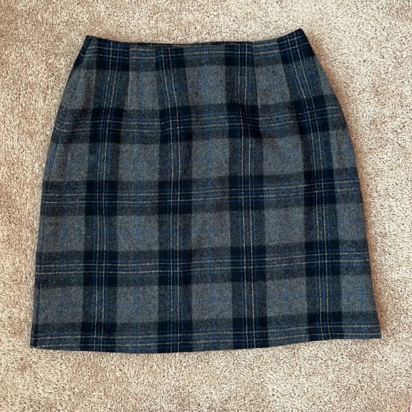 Telluride Clothing Co. Wrap Around Wool Blend Skirt - Picture 4 of 6
